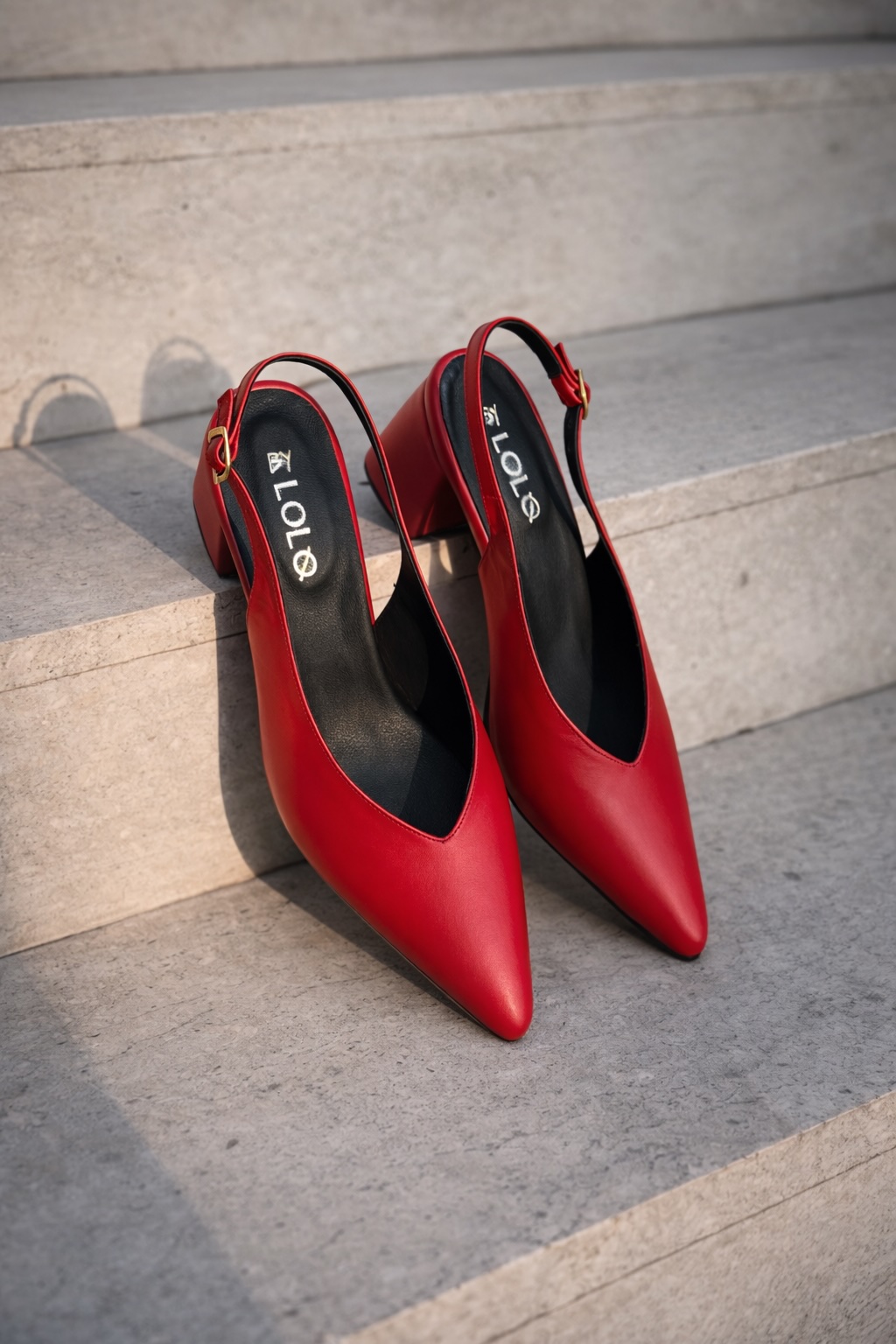 ALLEGRA RAFAELA ROJO